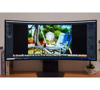 LG 34GS95QE Ultra Gear 34" Gaming Monitor / Curved / 240Hz 21:9 800R 0.03ms GtG