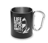 Life Begins at 25 Knots Sports Windsurf Tasse en métal avec poignée mousqueton