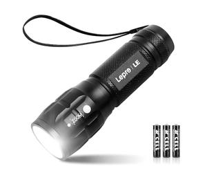 Lighting EVER Lepro Lampe Torche L8000 Puissante, Lampe de Poche Zoomable Étanche IPX4, 3 AAA Piles Compris, LED Militaire en Aluminium pour Camping, Randonnée, Urgences