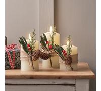 Lights4fun TruGlow® Lot de 3 Bougies Sans Flamme à LED Blanc Chaud à Piles en Cire Véritable Ornée de Feuillages Hivernaux avec Minuterie et Télécommande Décoration de Noël