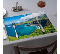 Linge de cuisine et de table Un superbe paysage côtier avec des falaises vertes vibrantes, eau turquoise sets de table de salle à manger assiettes décoratives nappe occidentale (1 pièce)