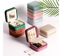 LipSki Boîte à bijoux en velours pelucheux | Organisateur de bijoux de voyage avec miroir | Présenté dans les choses préférées d'Oprah | Cadeau pour fille, petite amie, maman | Cadeaux pour elle (vert