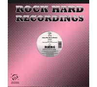Lisa Pin-Up & Elvira - Sexy [Vinyl Single]