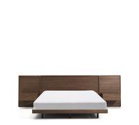 Lit Norlen avec 2 tables de chevet en placage noyer finition foncée et éclairage LED pour matelas 160 x 200 cm. Crédit FSC Mix.