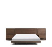 Lit Norlen avec 2 tables de chevet en placage noyer finition foncée et éclairage LED pour matelas 180 x 200 cm. Crédit FSC Mix.