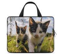 Little Cat on The Grass Housse pour ordinateur portable de 15 pouces ultra fine et imperméable avec dragonne