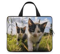 Little Cat on The Grass Housse pour ordinateur portable de 17 pouces ultra fine et imperméable avec dragonne