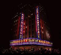 Live At Radio City Music Hall [CD/DVD Combo] by Joe Bonamassa (2015-08-03)