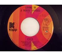 Living In A House Divided / One Honest Man 7" 45 - Kapp - K-2171