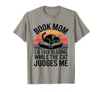 Livre Mom Cat Lover Reading While The Cat Judges Me T-Shirt
