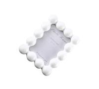 LIXSAZSE Cadre photo sur pied Decor Ren avec éléments décoratifs sophistiqués en perles. Ajoutez personnalité et style à votre intérieur, Blanc, 20x25.2 cm