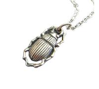 LKBEADS Collier en argent sterling 925 avec pendentif en forme de petit scarabée, symbole de transformation, symbole de renaissance, breloque ancrée | Chaîne de 45 cm | Plaqué argent | L_PN_0013
