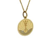 LKBEADS Collier pendentif pièce gravée trident de Poséidon 24 mm avec chaîne câble de 45,7 cm | Argent sterling plaqué or | Bijou unisexe | LK_PNDN_1316