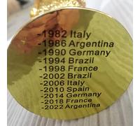LNGODEHO Réplique du trophée de la Coupe du monde 2022 dans une vitrine, sculpture en résine, posséder le plus grand prix du football du monde (36,1 cm)