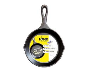 Lodge Logic Cast-Iron Skillet by Lodge