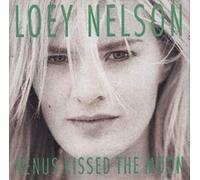 Loey Nelson – Venus Kissed The Moon
