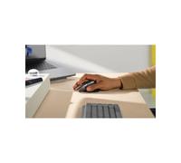 Logitech 910-006571 Souris Laser Bluetooth 8000 DPI 7 Boutons Programmables avec Molette Horizontale/Verticale, Batterie 500 mAh, Noir/Argent