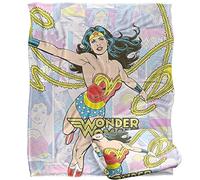 LOGOVISION Wonder Woman Wonder Collage Plaid Ultra Doux au Toucher Soyeux - 152 x 127 cm