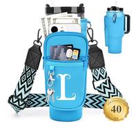 LOKASS Porte-bouteille d'eau personnalisé avec sangle pour accessoires de tasse Stanley, 1,2 l, initiale pour porte-gobelet Stanley, sac de transport avec poche pour téléphone, porte-gobelet mains