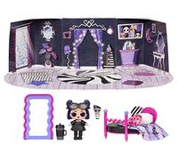 LOL Surprise Furniture - Poupée Dusk & + de 10 Surprises, Ensemble meubles & accessoires - Mini espace de jeu à ouvrir - Compatible avec la maison OMG - Série 4 - Poupées à collectionner, 3 ans et +