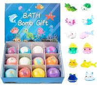 Lot de 12 bombes de bain avec jouets animaux à l'intérieur, boules de sel de bain pour enfants, jouets animaux marins et terrestres pour un bain moussant amusant