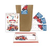 Lot de 12 cartes d'invitation pour 7e anniversaire d'enfant garçon Motif pompiers et couleurs cool Pour septième anniversaire Avec 12 enveloppes, 12 sachets et 12 autocollants