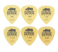 Lot de 12 médiators Dunlop Ultex Sharp pour guitare dont 2 dans une boîte pratique