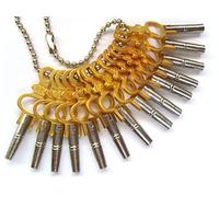 Lot de 14 clés de montre de poche tailles 00 < 12