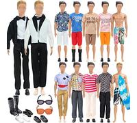 Lot de 19 Vêtements compatibles avec Ken, 1 Costume 5 vêtements décontractés 5 Pantalons 2 Maillots de Bain 4 Paires de Chaussures 1 Paire de Lunettes de Soleil 1 Planche de Paddle pour