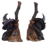 Lot de 2 chats de sorcière avec balai de sorcière, en pierre artificielle, peints à la main