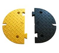 Lot de 2 embouts de ralentisseur FAST - 70mm - noir/jaune avec fixations