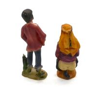 Lot de 2 figurines en résine et pisser l'homme qui fait pipipi crèche cachée de 10,5 cm. L'homme qui fait . statuette chie. scène de nativité, figurines, jésus. 3 rois. berger medndo