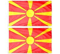 Lot de 2 grands drapeaux de la Macédoine du Nord avec œillets - Environ 152 x 91 cm - Pour football, rugby, événements sportifs, fêtes de rue, festivals et célébrations