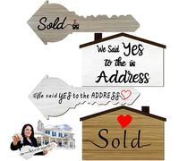Lot de 2 panneaux en bois double face avec inscription « We Said Yes to The Address » en forme de maison et de clé pour photos de médias sociaux et accessoires photo pour acheteurs immobiliers