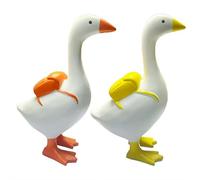 Lot de 2 porte-clés magnétiques en résine d'oie mignonne en résine - 17,8 cm - Porte-clés amusant à suspendre - Figurines magnétiques de canard - Cadeau de pendaison de crémaillère (mélange de