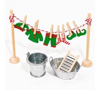 Lot de 20 accessoires de lutin de Noël miniatures | Accessoires de lutin de Noël, avec cintre en bois, robes, seau, lavabo, planche à laver, pour décoration Elf on the Shelf