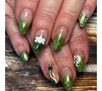Lot de 24 paillettes vertes à presser sur les ongles - Motif trèfle à quatre feuilles - Pour célébrations de la StPatricks - Pour ajouter des étincelles et de la chance - Motifs trèfles arc-en-ciel