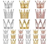 Lot de 27 mini couronnes scintillantes décoratives pour gâteaux, bouquets et fêtes, comprend 3 motifs uniques, couronnes de reine en métal