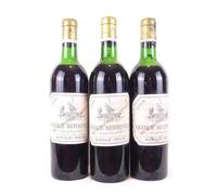 lot de 3 bouteilles saint-julien château beychevelle grand cru classé rouge 1970 - bordeaux