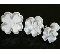 Lot de 3 emporte-pièces en forme de trèfle à quatre feuilles pour décoration de gâteaux