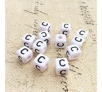 Lot de 30 perles en forme de lettres de l'alphabet - 6 x 6 mm - Blanc avec noir - Carré - Avec trou pour bricoler des bijoux - Pour bracelet - Montre - Lettre C