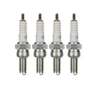 Lot de 4 bougies d'allumage NGK CR7E pour moto.