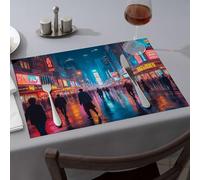 Lot de 4 sets de table de qualité supérieure pour cuisine et salle à manger - Une rue animée de la ville la nuit avec des néons reflétant sur le trottoir humide - Cadeaux pour filles dorées - Cuisine