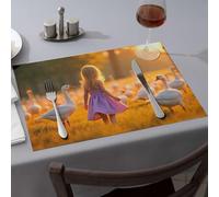 Lot de 4 sets de table jaunes « A Girl In A Purple Dress Walk Among Geese in a Golden Field » - Sets de table modernes - Décoration rustique