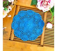 Lot de 4 sets de table ronds brodés - Napperons en dentelle - Petits crochets - Chemin de table en coton - Dessous de verre - Nappes pour tasses, bols, assiettes, vases - 20 cm - Bleu vif