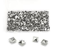 Lot de 400 rivets carrés en métal, ensemble de rivets pyramidaux de 10 mm pour vêtements, ensemble de rivets décoratifs en cuir, pointes punk, clous argentés pour vêtements, sacs, bracelets en cuir