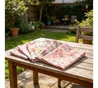 Lot de 5 carrés de tissu en coton prédécoupés avec papillons et fleurs roses pour loisirs créatifs, couture, patchwork, scrapbooking et décoration d'intérieur, 20 x 25 cm