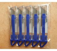 Lot de 5 Cutters avec lame trapèze sécurité plastique