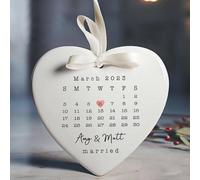 Luckluccy Cadeaux de mariage pour couples 2025, cadeaux de mariage, fête prénuptiale, décoration de premier Noël marié 2025, image personnalisée en forme de cœur