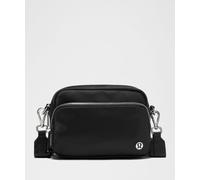 lululemon - Sac bandoulière Everywhere 2L Finitions métalliques - Noir